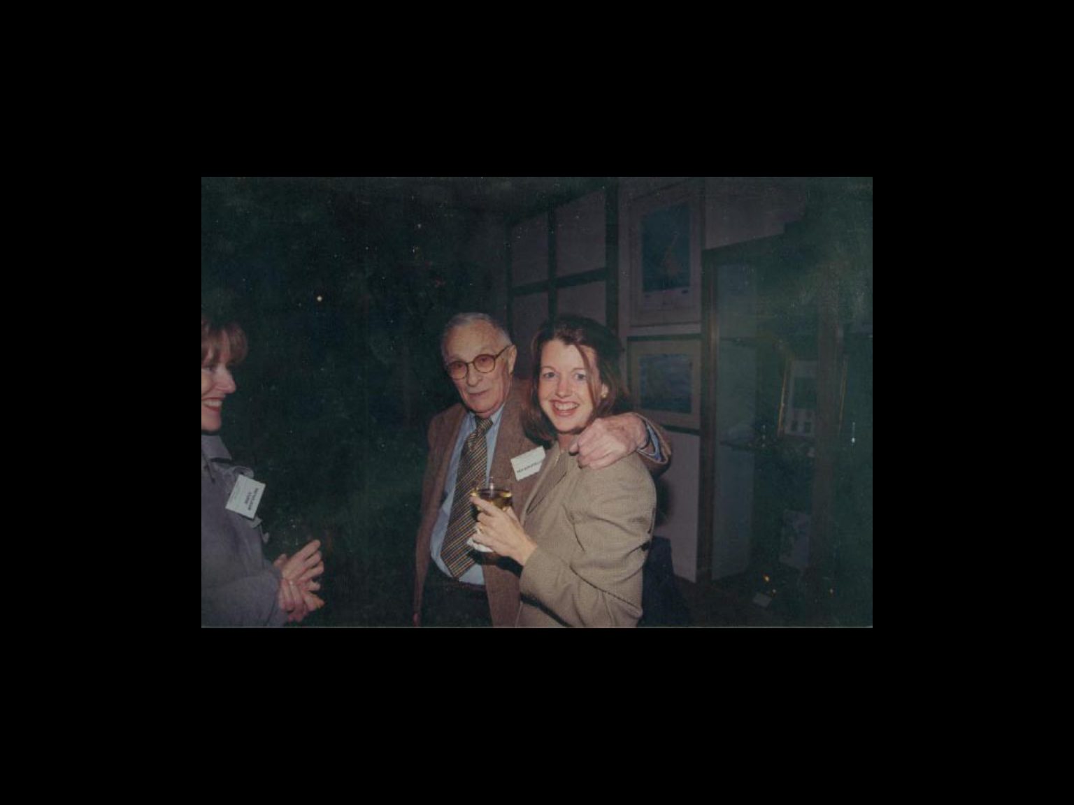 Archival photograph 16 from the 1999, 40th reunion of the Frederick C. Cordes Eye Society., showing Frederick C. Cordes Eye Society members at a reunion or banquet event.