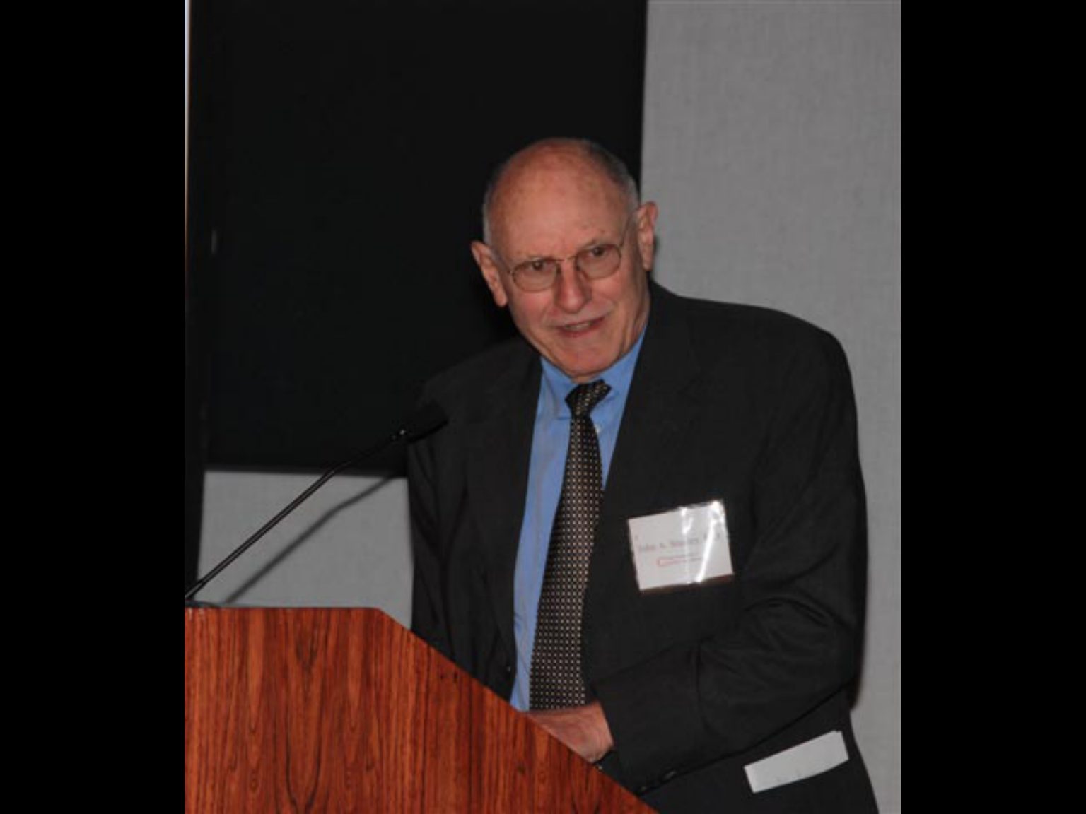 Archival photograph 5 from the (part two) from the 2009, 50th reunion of the Frederick C. Cordes Eye Society provided by Greer Geiger, M.D., showing Frederick C. Cordes Eye Society members at a reunion or banquet event.